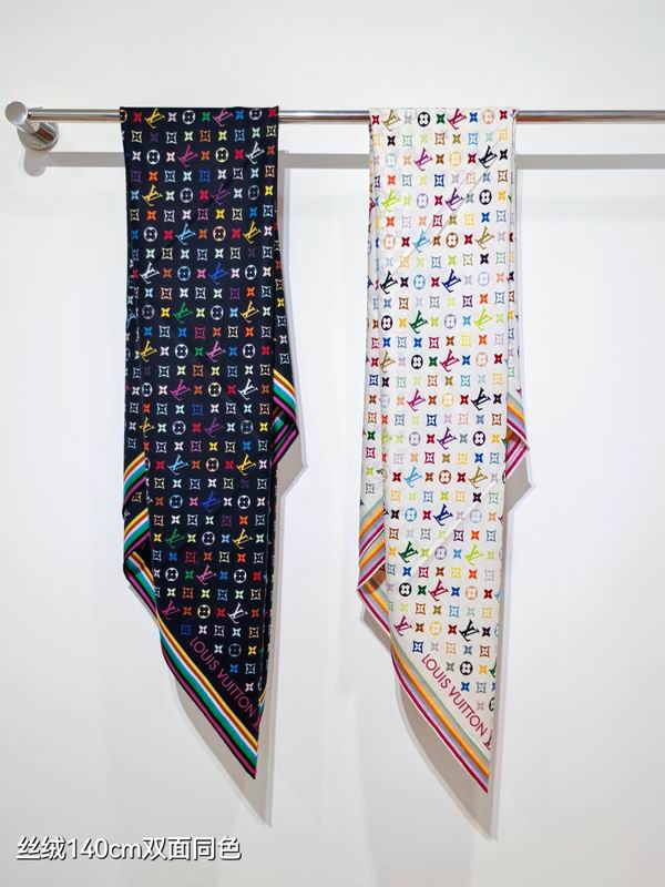 LV Scarf 140X140cm 70%羊绒30%真丝  E080333